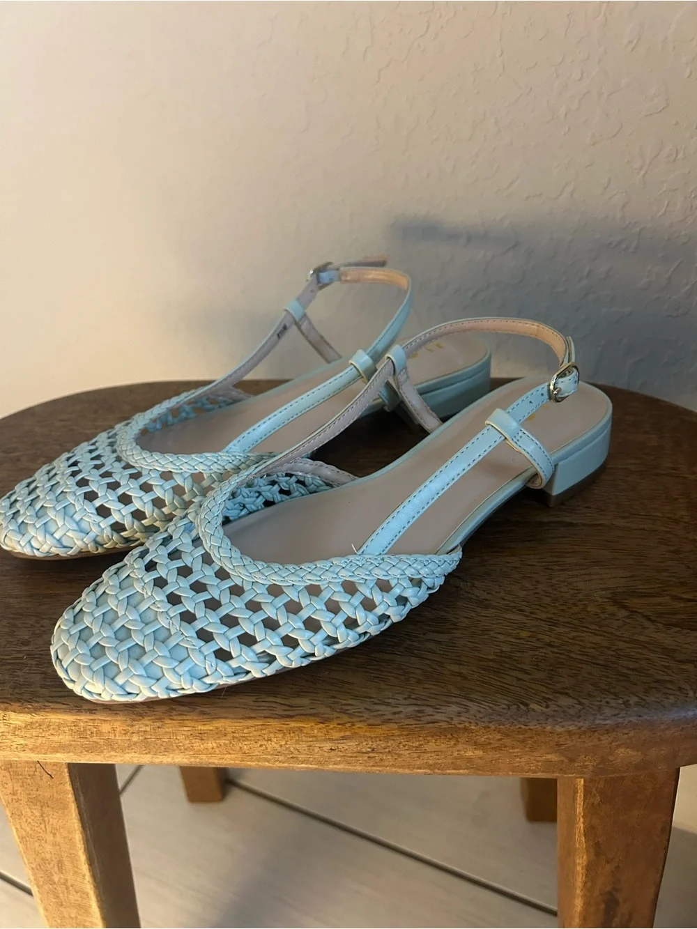 Unisa mint green
Woven Slingback Mules - Picture 3 of 6